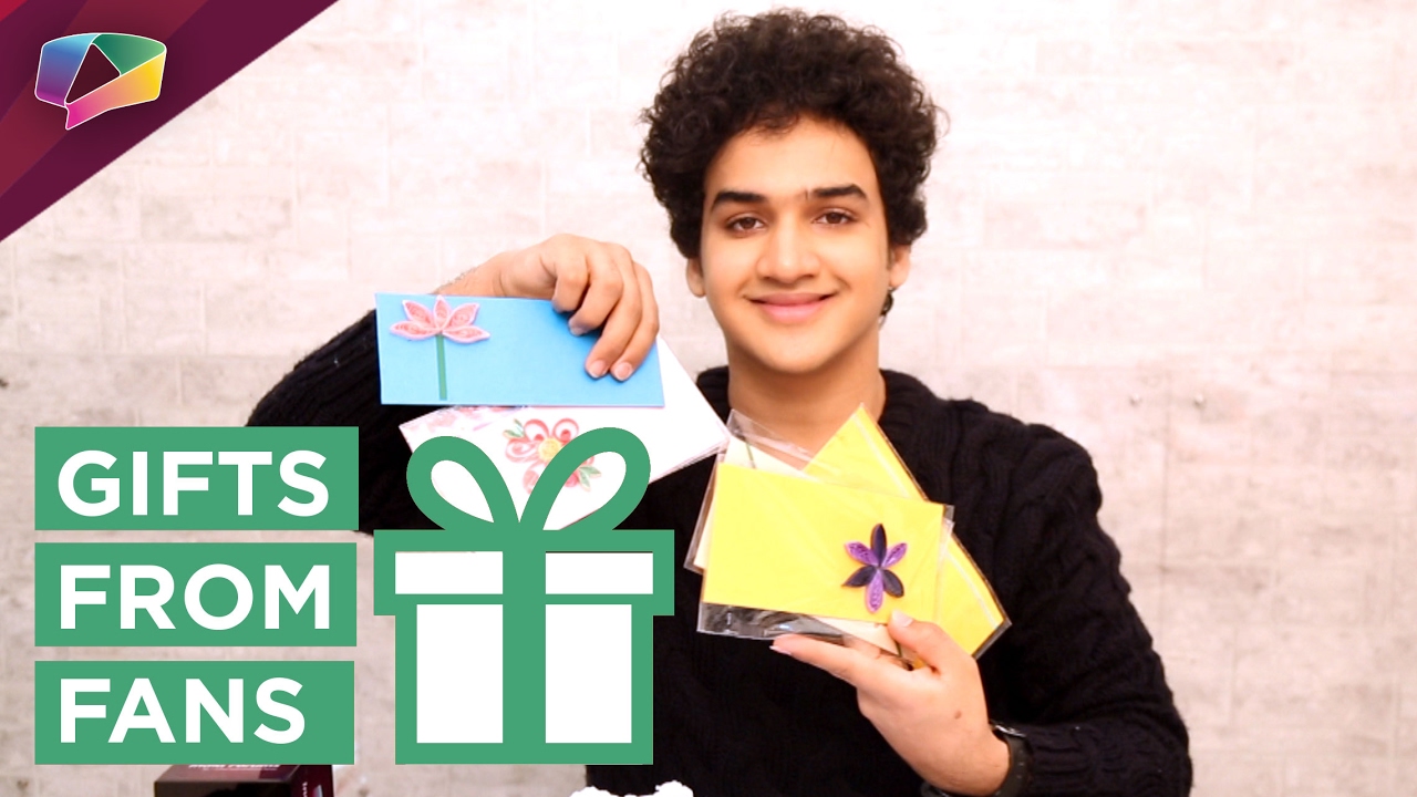 Faisal Khan receives birthday gifts from his fans Part-1