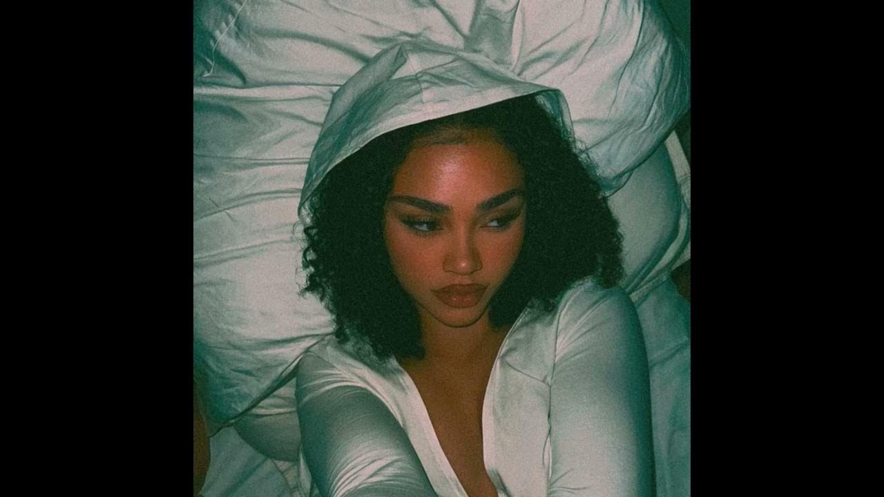 (FREE) R&B Type Beat - ''Lonely Winter Nights'' | Smooth Freestyle RnB 2025