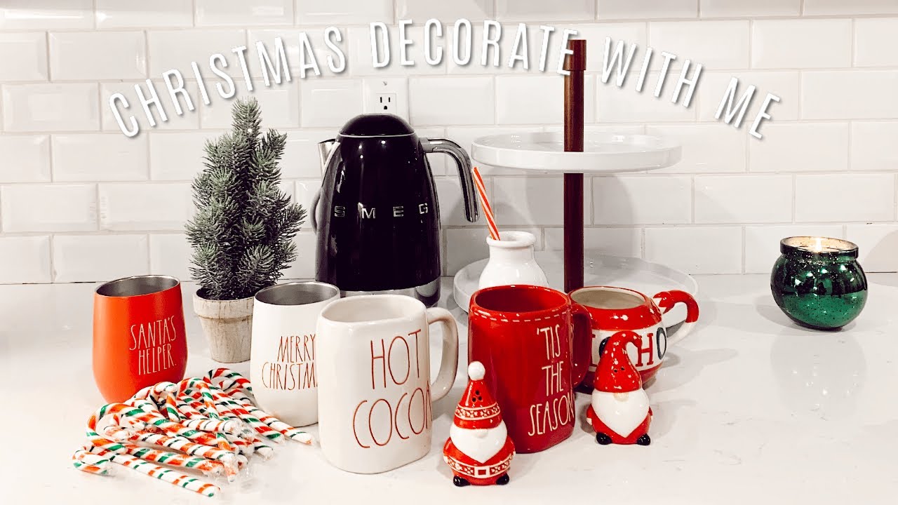 Christmas Decorate With Me | Kitchen Tour
