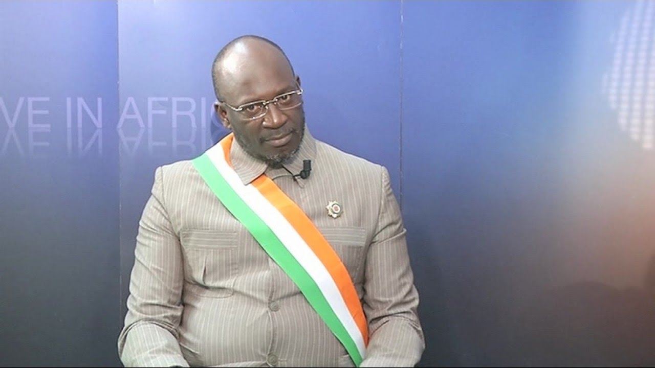 LE TALK - Côte d'Ivoire: Evariste Méambly, Président du Conseil régional de Guémon (1/2)