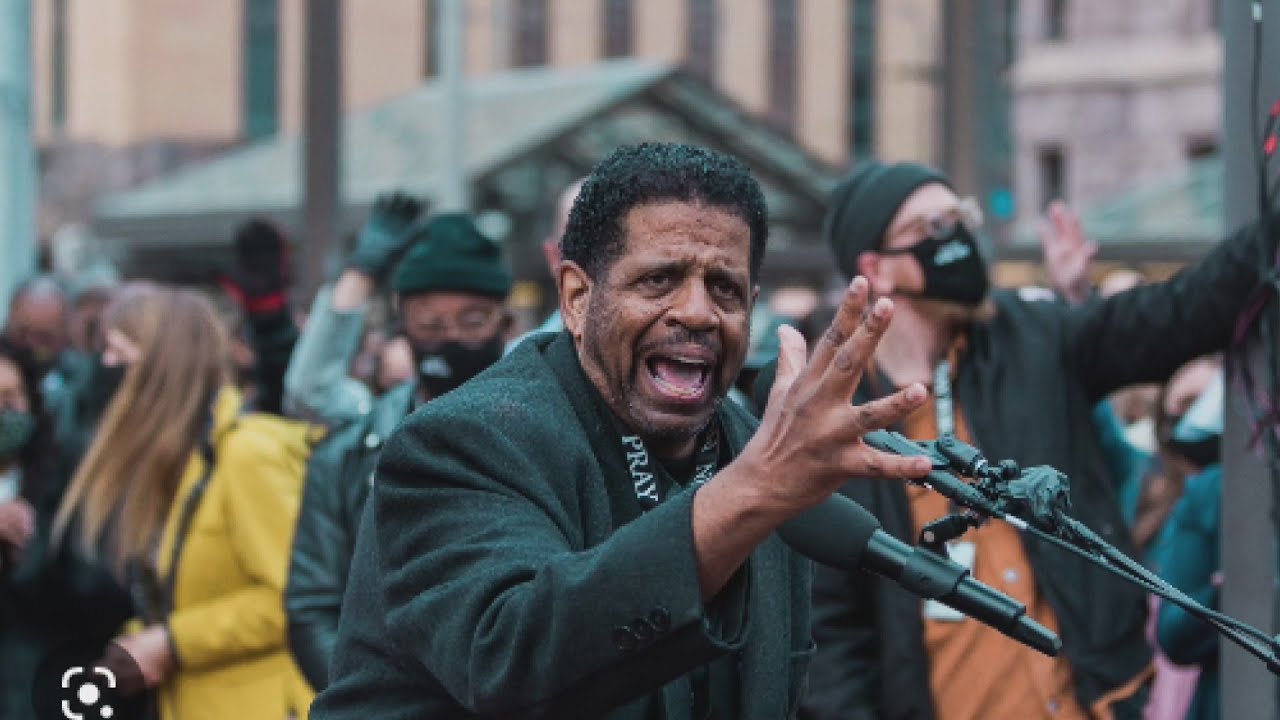 Meet Shiloh Temple's Bishop Richard Howell