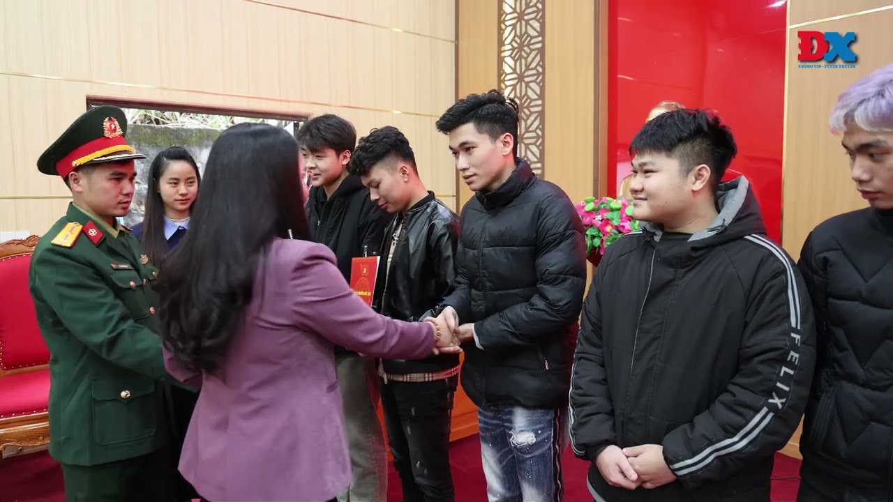 PHƯỜNG ĐỨC XUÂN TỔ CHỨC HỘI NGHỊ TRAO QUYẾT ĐỊNH GỌI CÔNG DÂN NHẬP NGŨ NĂM 2026