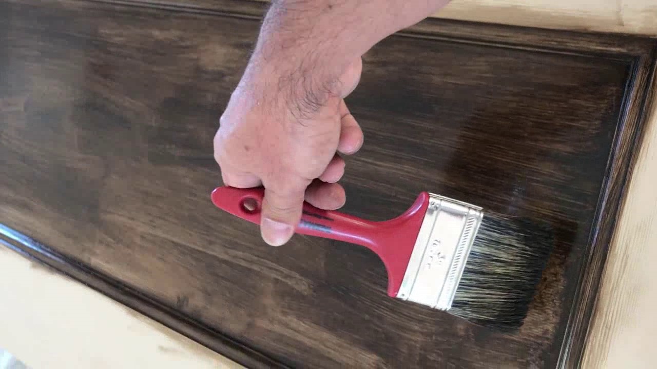 Pintando Puerta de Fibra de Vidrio con Gel Stain