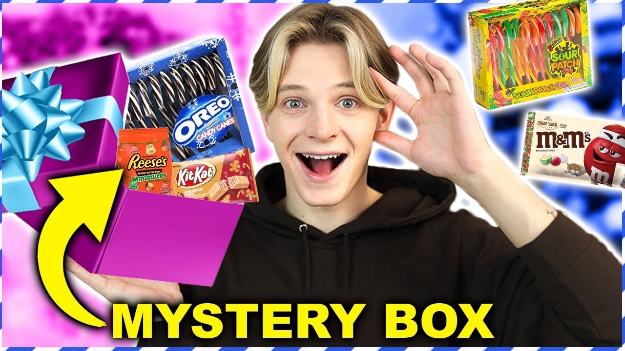 TESTUJĘ ŚWIĄTECZNE SŁODYCZE *MYSTERY BOX* 🎅🏻🍬 | Dominik Rupiński