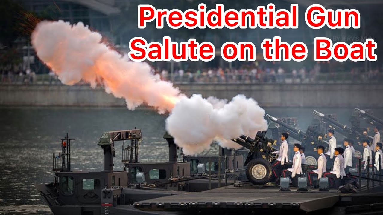 Presidential Gun Salute on the Boat || Helicopter with Singapore flag| Tuoi Singapore