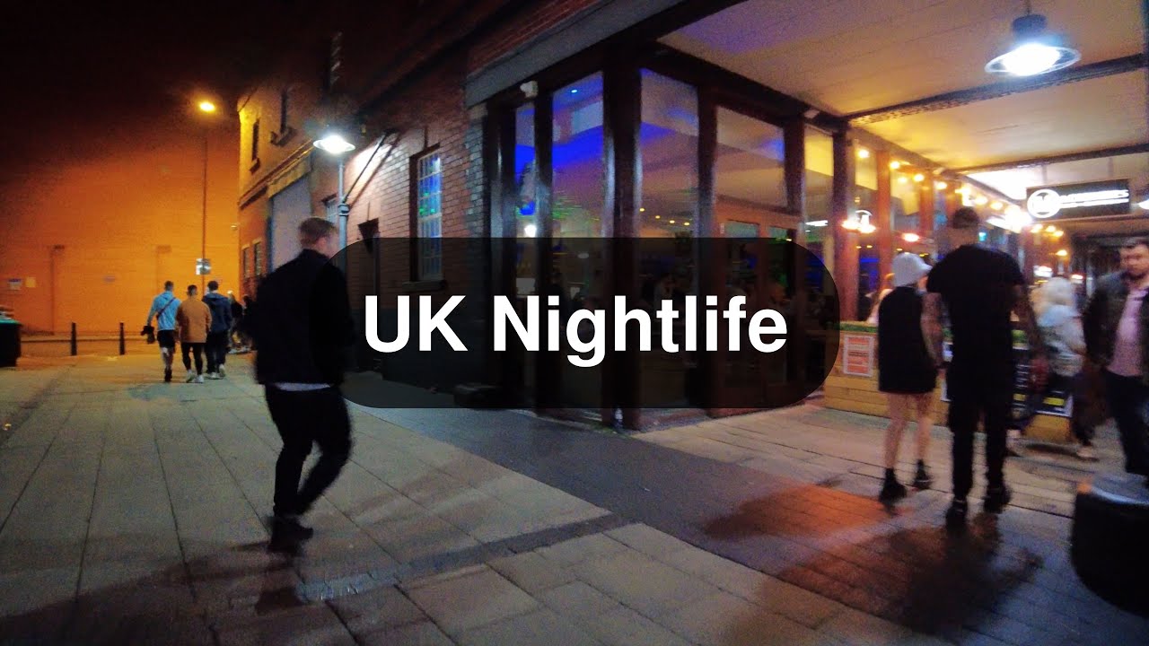 Weekend Midnight Walk in Bristol, UK • Night Clubs, Saturday Parties, Hungry Madness • 4K City POV