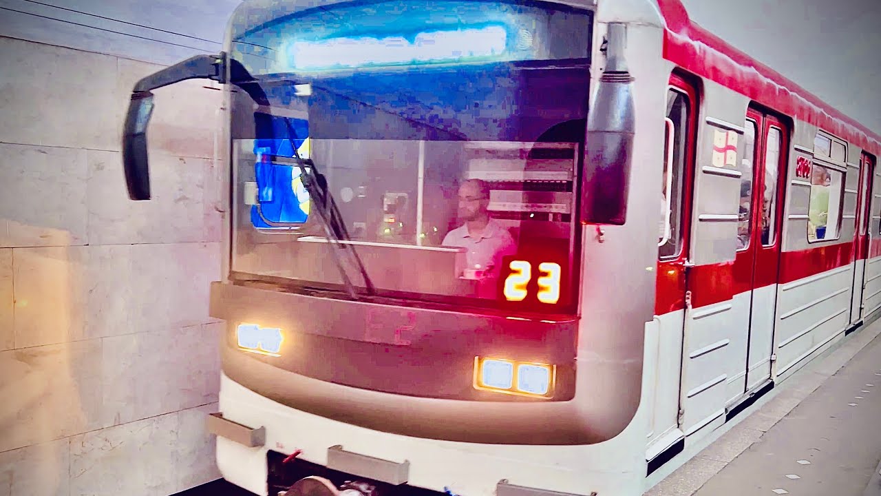 Sound of Metrovagonmash 81-717M/714M Arriving and Departing on the Tbilisi Metro