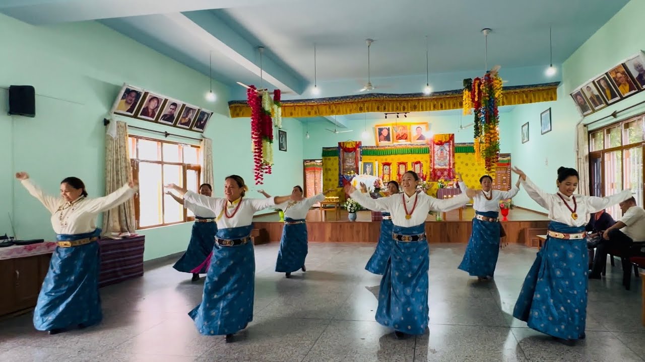 འཁྲབ་གཞས་གསར་པ། ལྷག་དཀར་བཟང་།  New Tibetan Dance