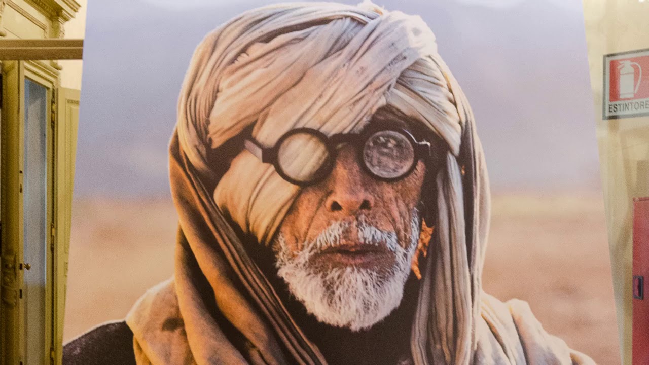 2015 - Omaggio a Steve McCurry - Oltre lo sguardo 