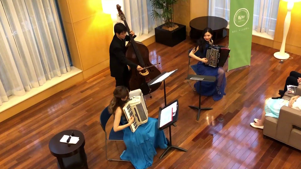 C・ガルデル：ポルウナカベッサ(アコーディオン・コントラバス)／C. Gardel：Por una Cabeza(Accordion・Contrabass)朝♪クラ～Asa－Kura～