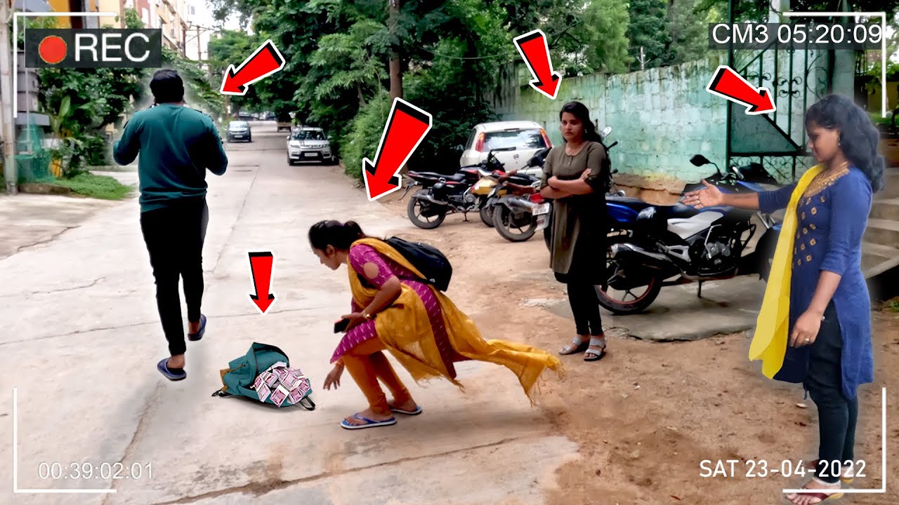 PLEASE DO NOT BREAK ONE'S TRUST 🙏 | Help Others | Good People | Social Awareness Video | Eye Focus