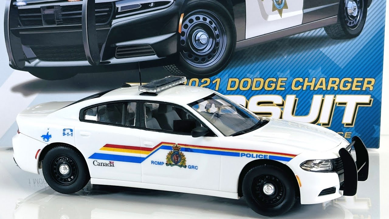 Лучший ли это современный набор для сборки модели автомобиля? AMT Police Pursuit Dodge Charger