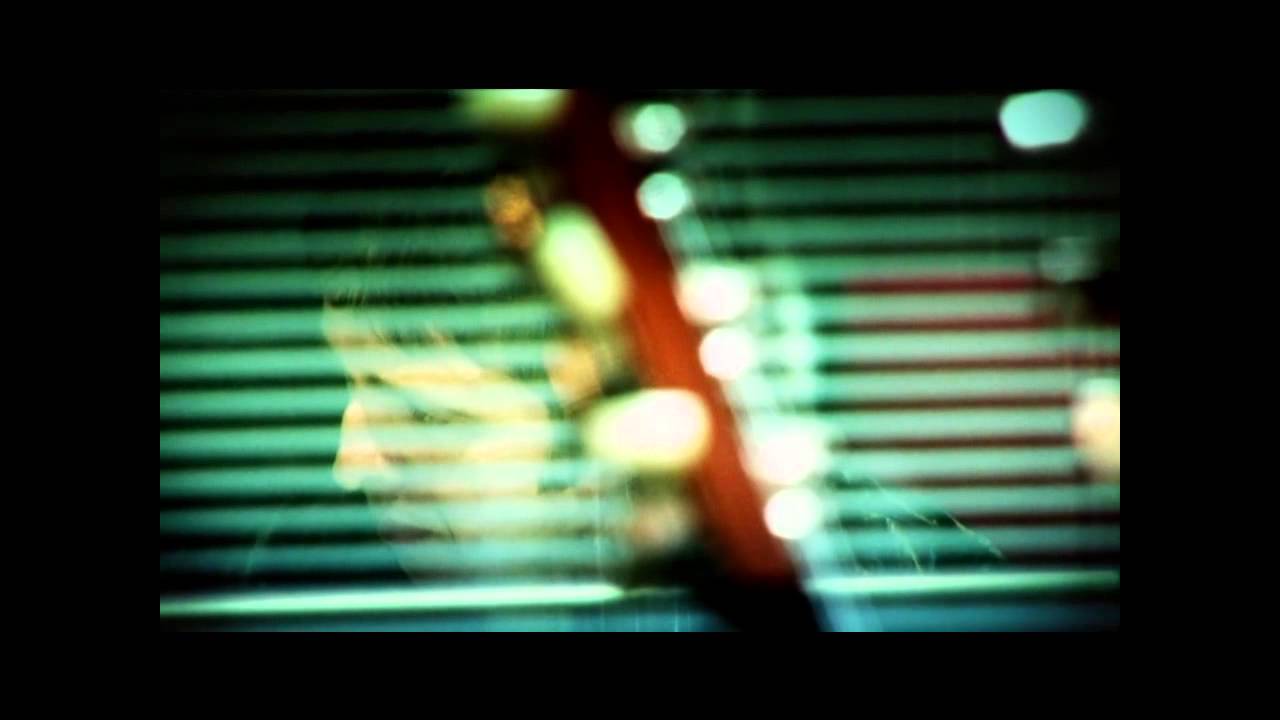 Noel Gallagher - A Simple Game of a Genius