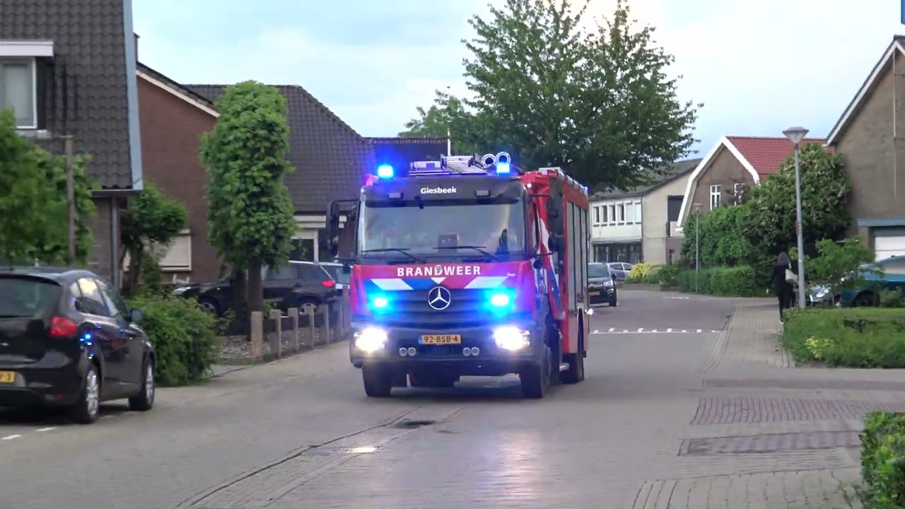 Brandweer Giesbeek 07-5431 met Spoed onderweg naar de jachthaven in Giesbeek (Defecte Luchthoorn)