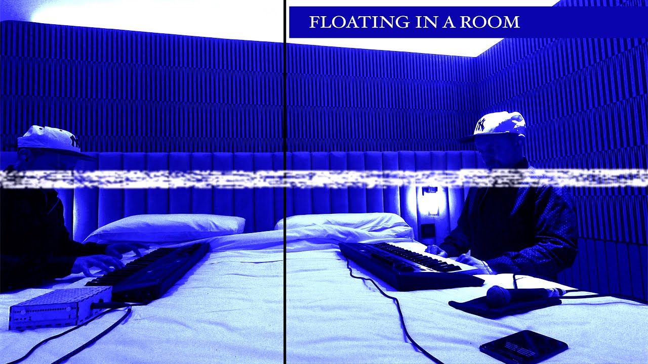 Floating In a Room_Noochie_Live Performance