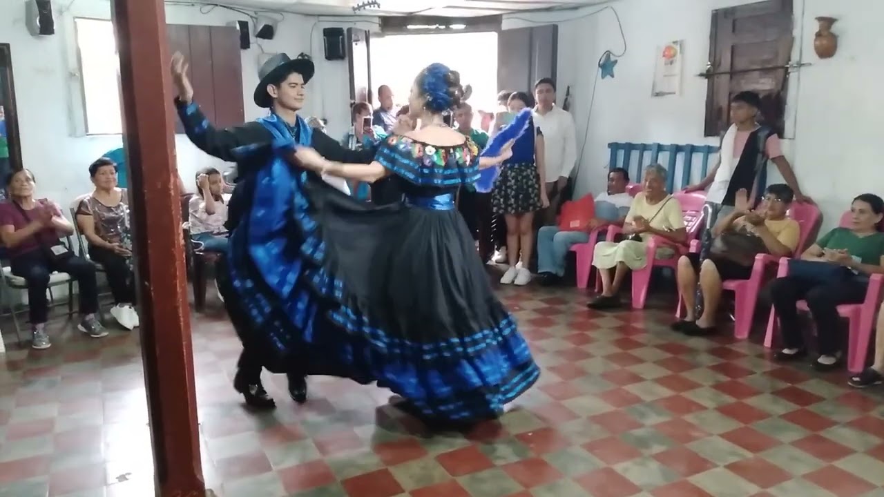la hoja de chaguite
