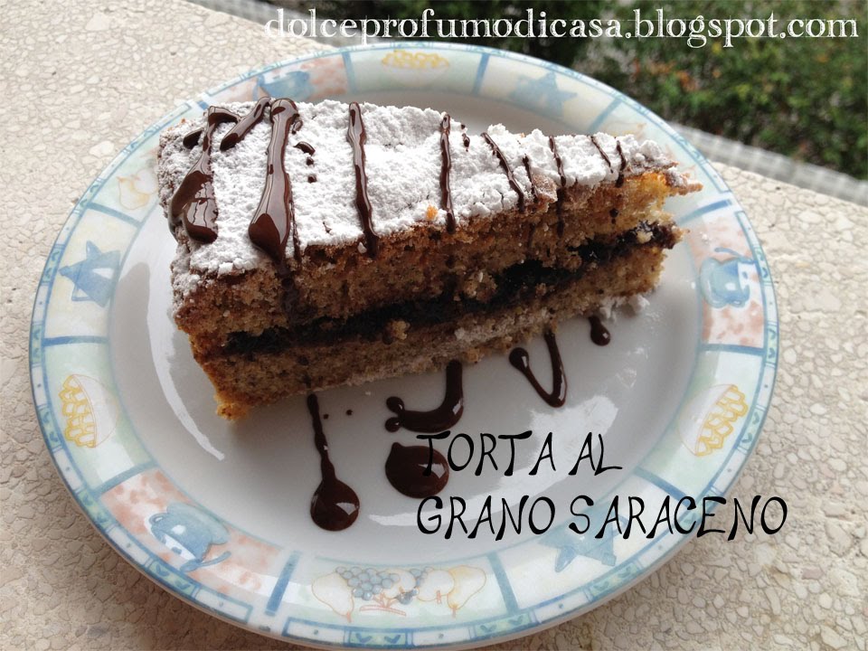 Torta di grano saraceno con marmellata