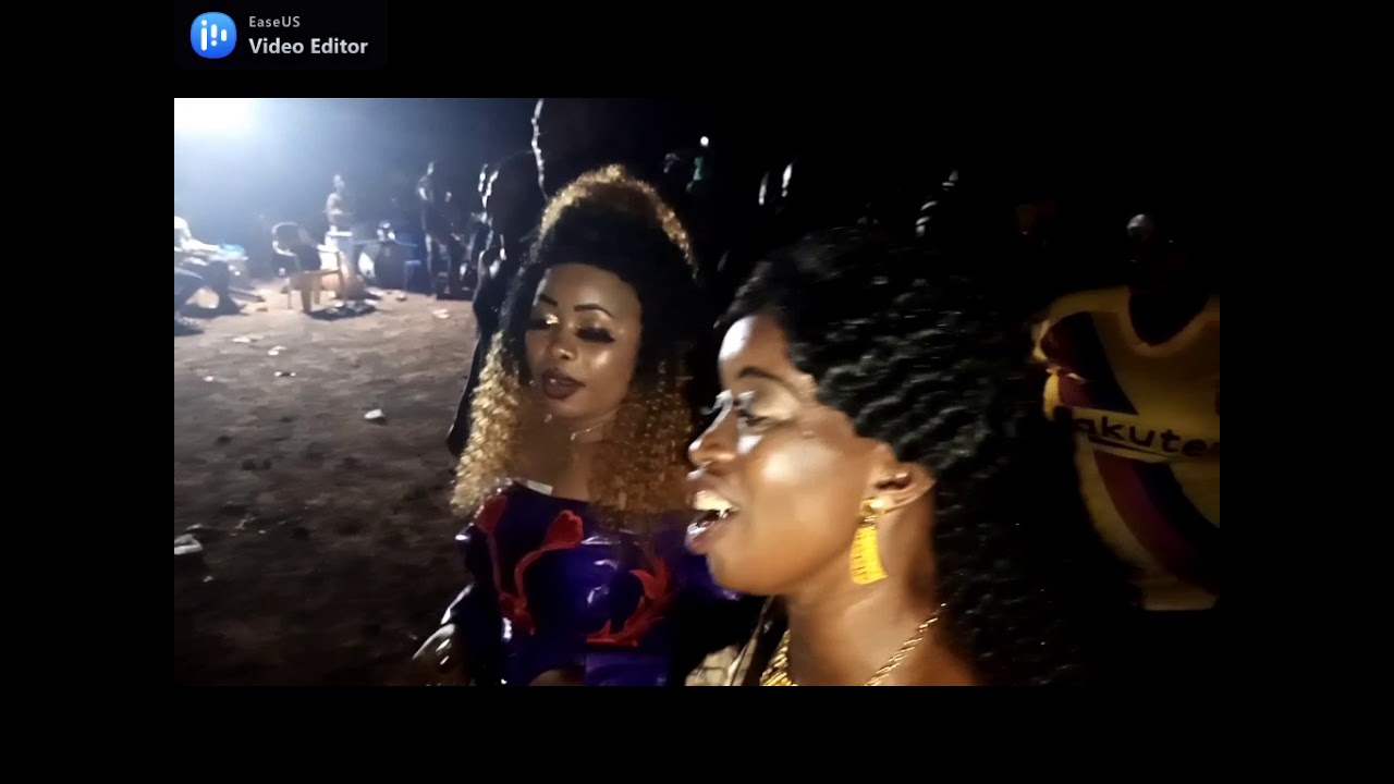 Doudou Balo chante Yalla DIAKITE à Morodou (Wassolon)