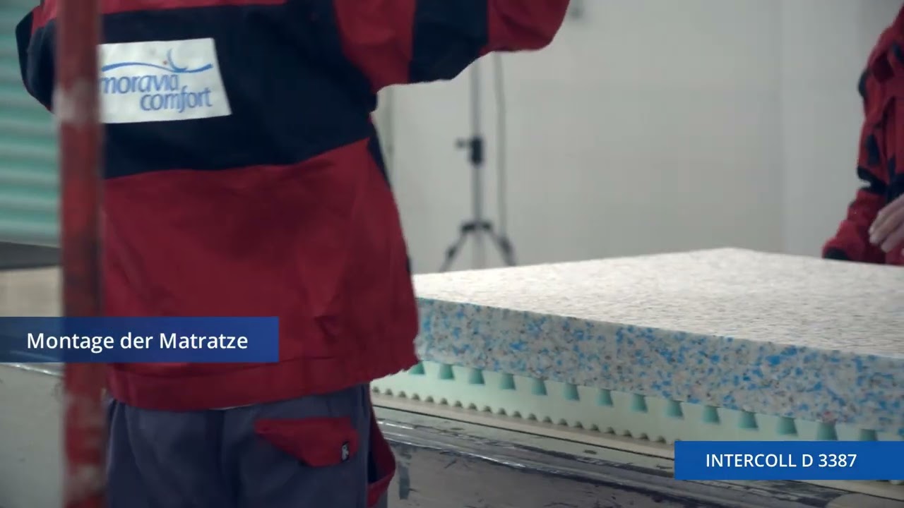 Produktion von Sandwichmatratzen mit INTERCOLL D 3387