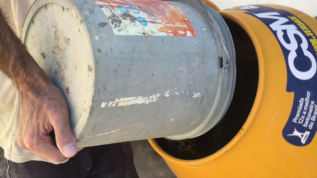 Massa pra reboco assentamento é mais pesada que a  de concreto pra bater na betoneira