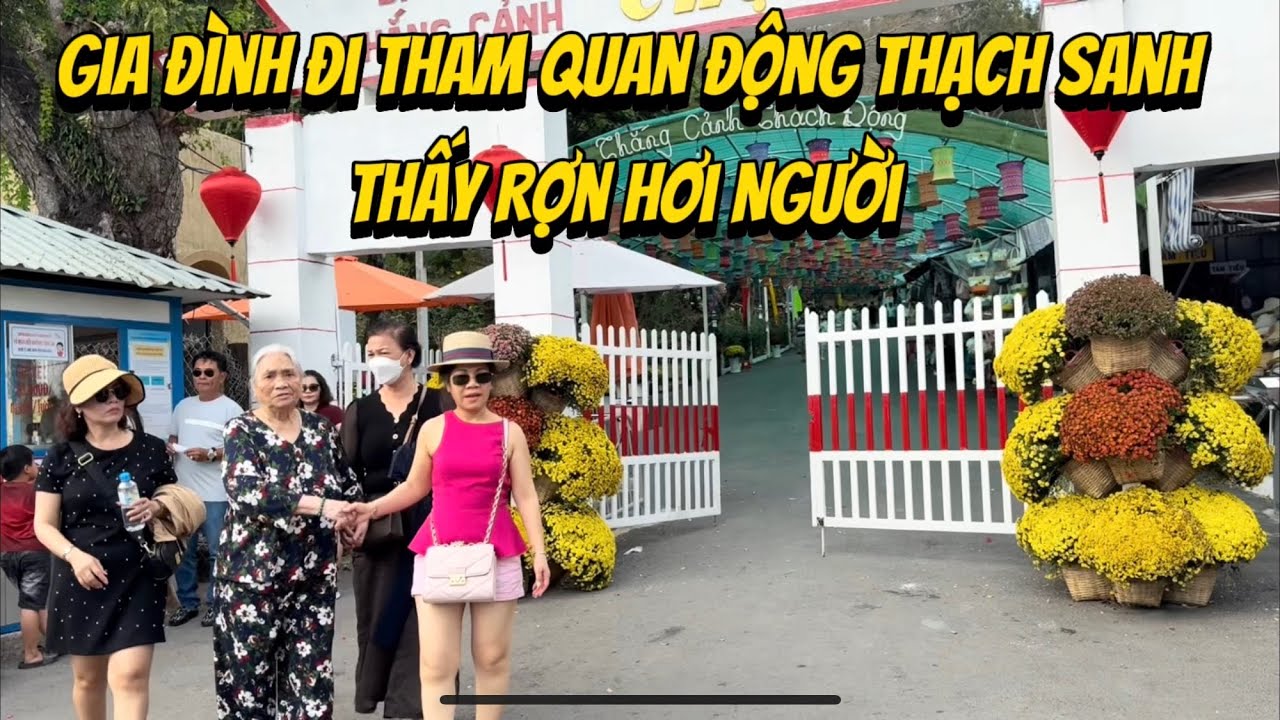 Gia Đình Tham Quan Động Thạch Sanh-Thấy Rợn Hơi Người 