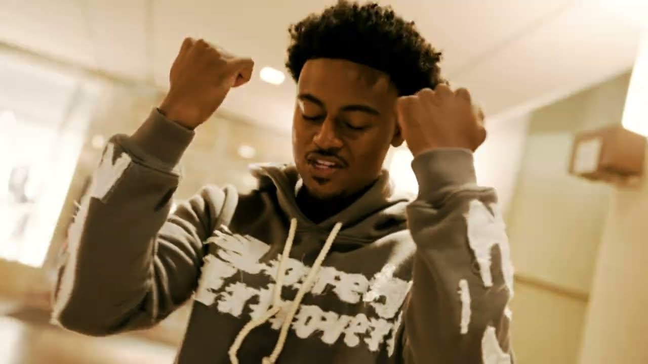 LouieV T - Don't Call Me Twin ft ProjectbabyJV (Official Music Video)