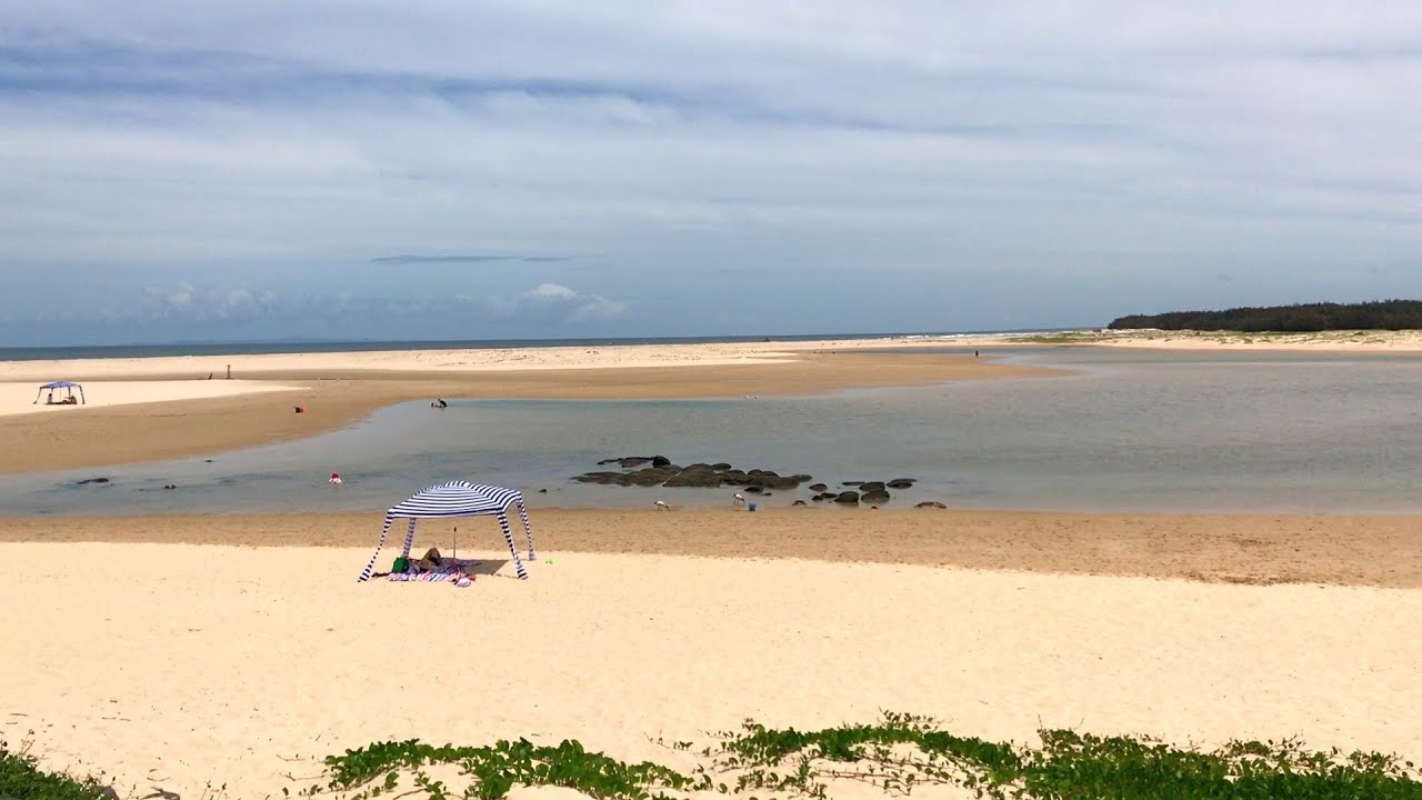 Walk from Bulcock Beach to Bribie Island 🏝️