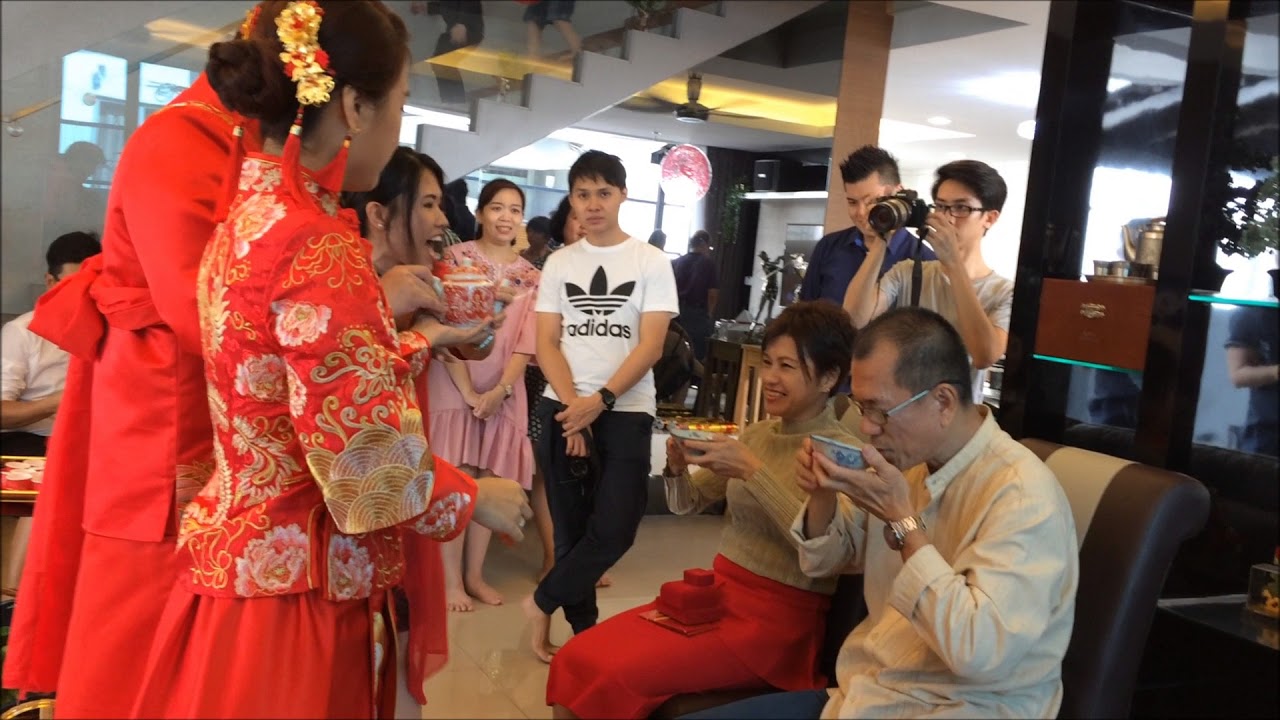 摩登大妗 Modern Daikum~Foong - Modern Tea Ceremony