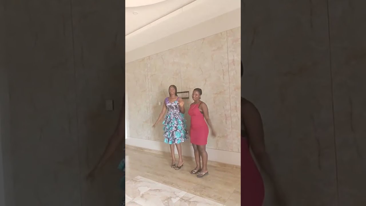 Fashion Live Gone Wrong? What I Learned + behind the scene Ready-To-Wear Showcase