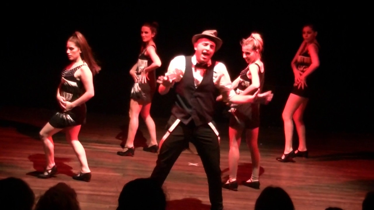 Hoochie Coochie Girls - Circus Contraption |  Muestra Nº12 de Estudios de Danza Yazmin