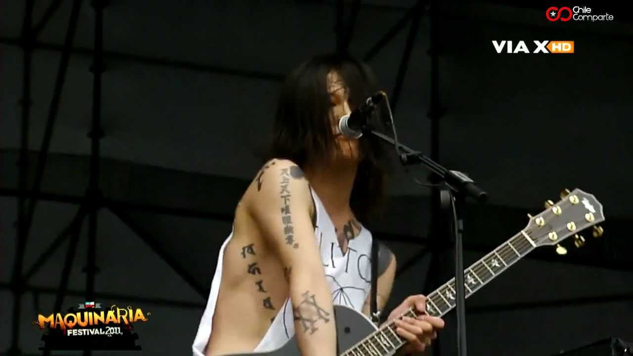10 - A-Head - Miyavi - Live @ Maquinaria Festival [Nov. 13] (Fixed Audio)
