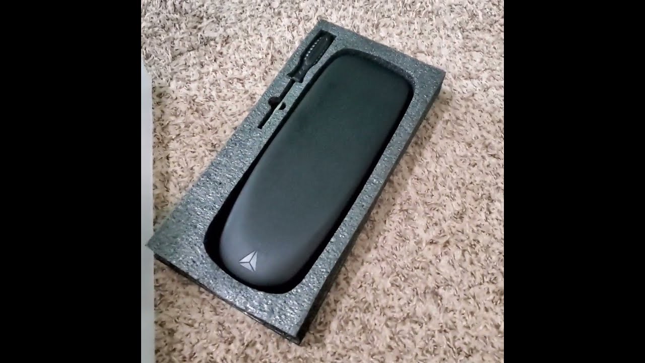 How to change your Secret Labs arm rest pad.
