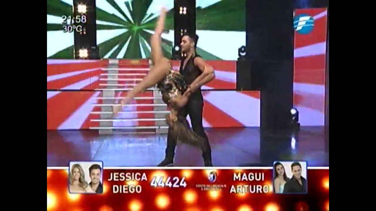 Jessica y Diego bailan #Pop #FinalesBCPY2014 - 11-12-2014.