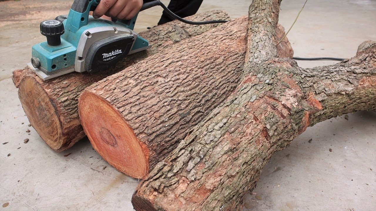 Incredible special Woodworking Skills of 20-Year-Old Carpenter: Transform Giant Ugly Log to 3D Table