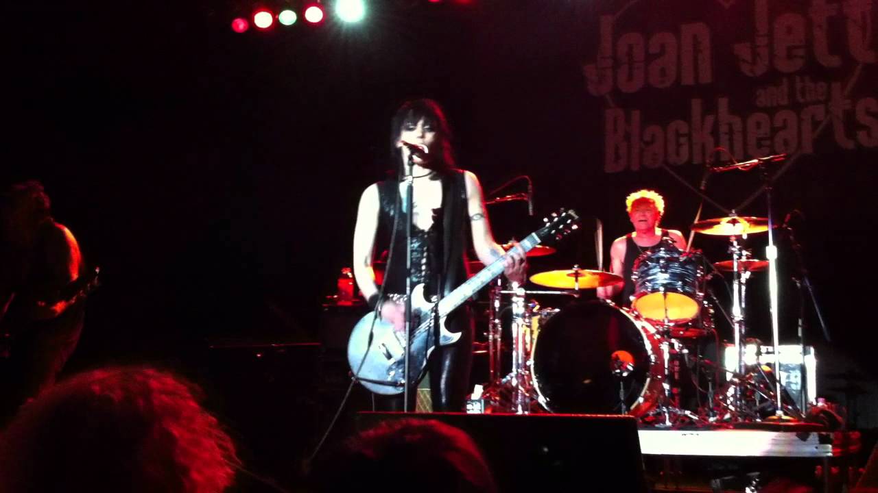 I Wanna Be Your Dog + I Love Rock 'n' Roll