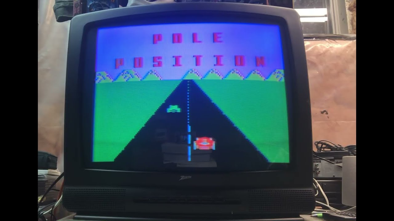 Пробуем Pole Position на Intellivision!