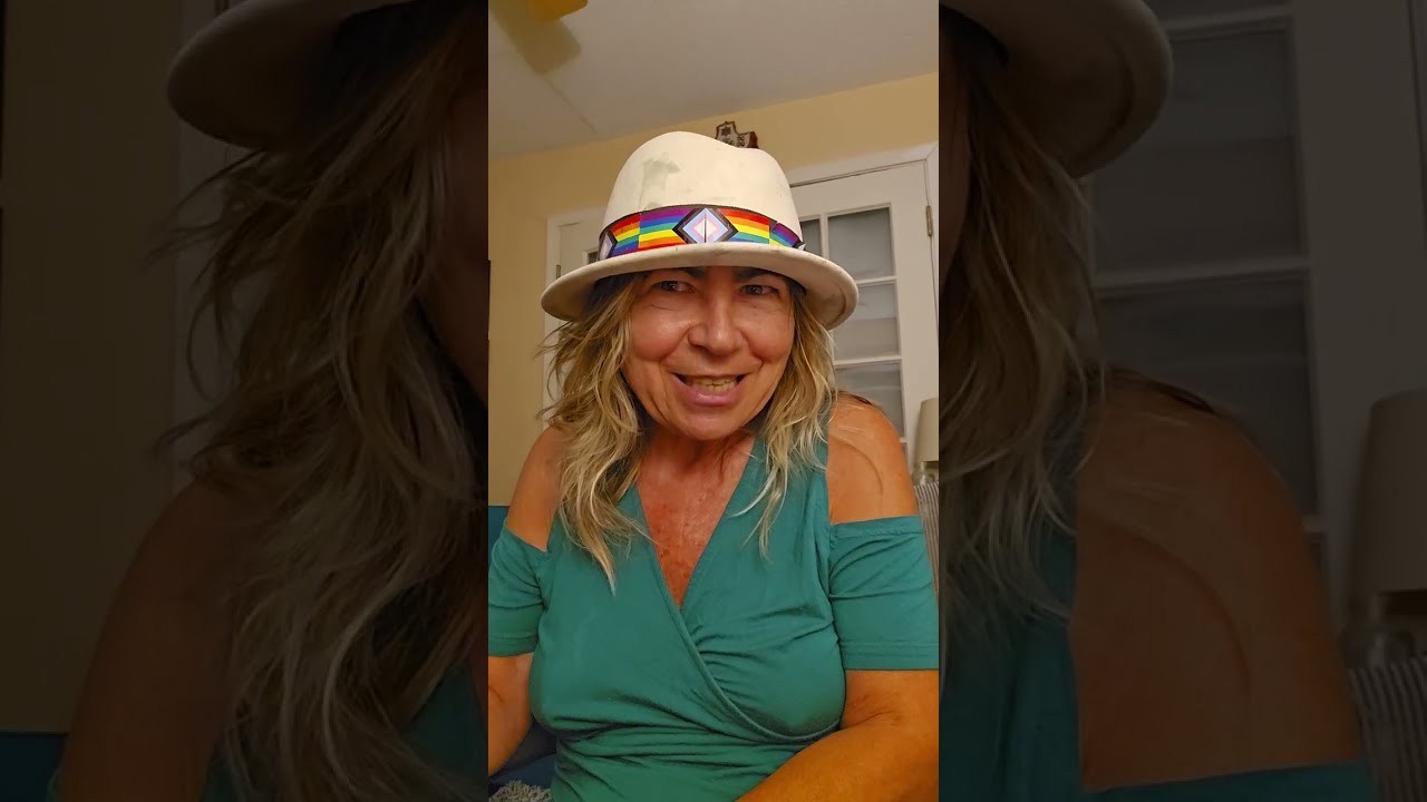 Lesbian Dating And Love For Highly Sensitive People (And The People Who Love Us)