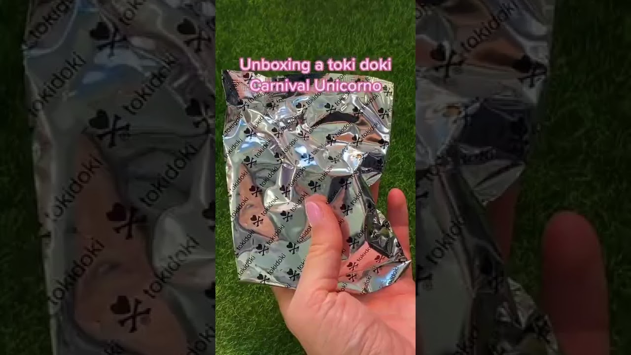 Happy Thanksgiving ! We love #tokidoki #unicornos 🎁 💕 #unboxing #toybeta #toycity #mysteryboxopening