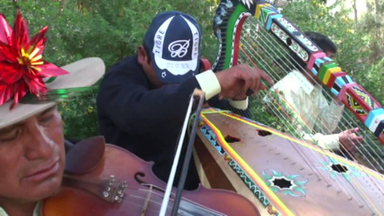 Arpa y Violín Música de la tierra profunda,asi como en Antabamba -Apurimac-Perú