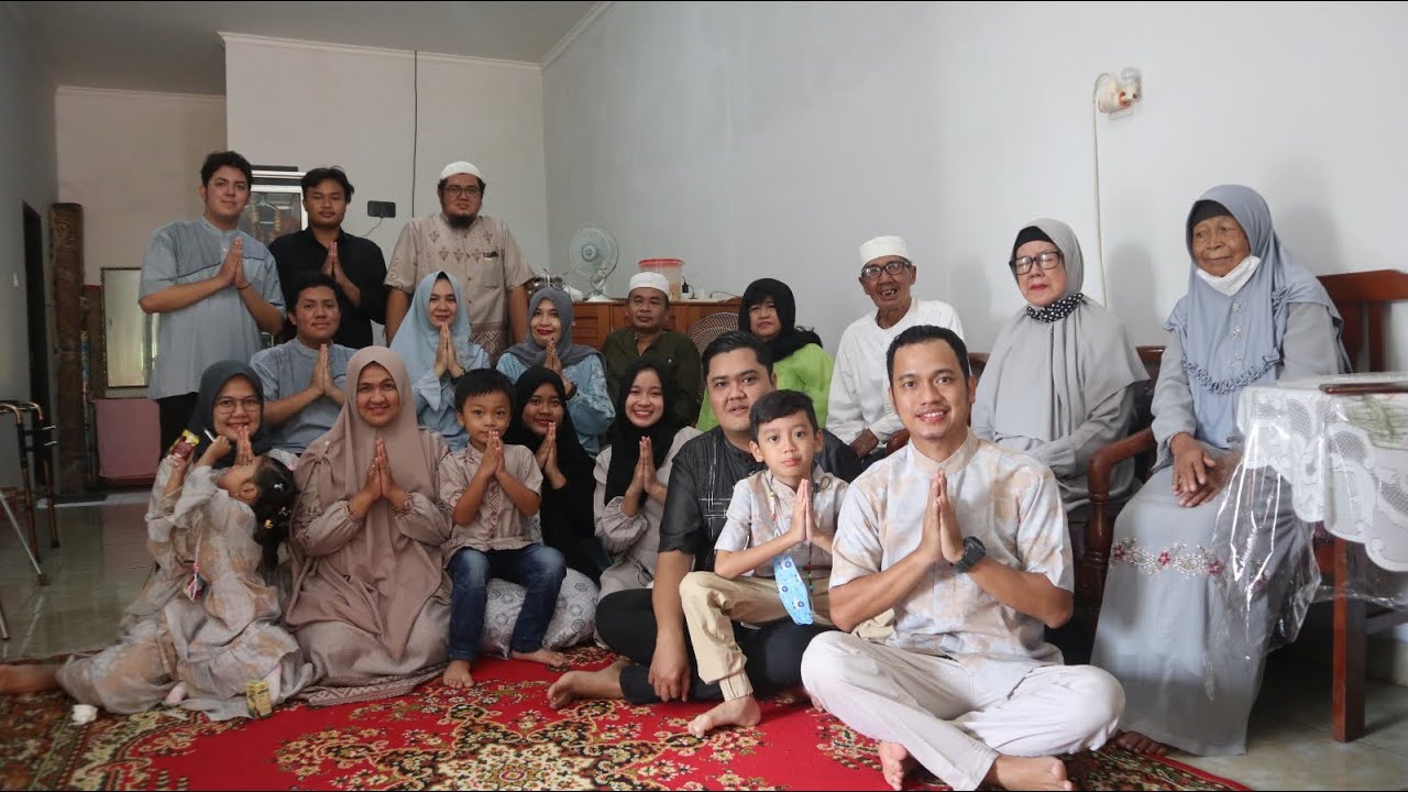 Lebaran bersama keluarga besar H. Arnani di Samarinda