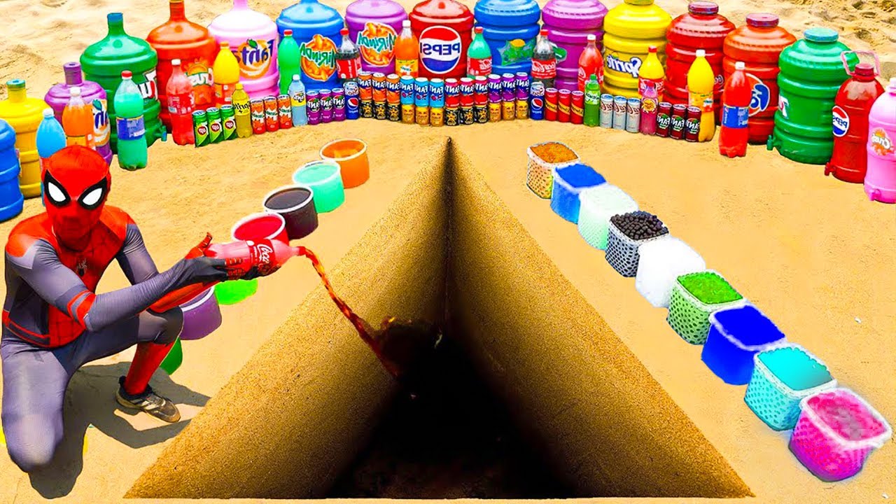 Spiderman & Big Toothpaste Explosion from Triangle Pit &ndash; Orbeez, Coca Cola, Fanta, Mirinda & Mentos!