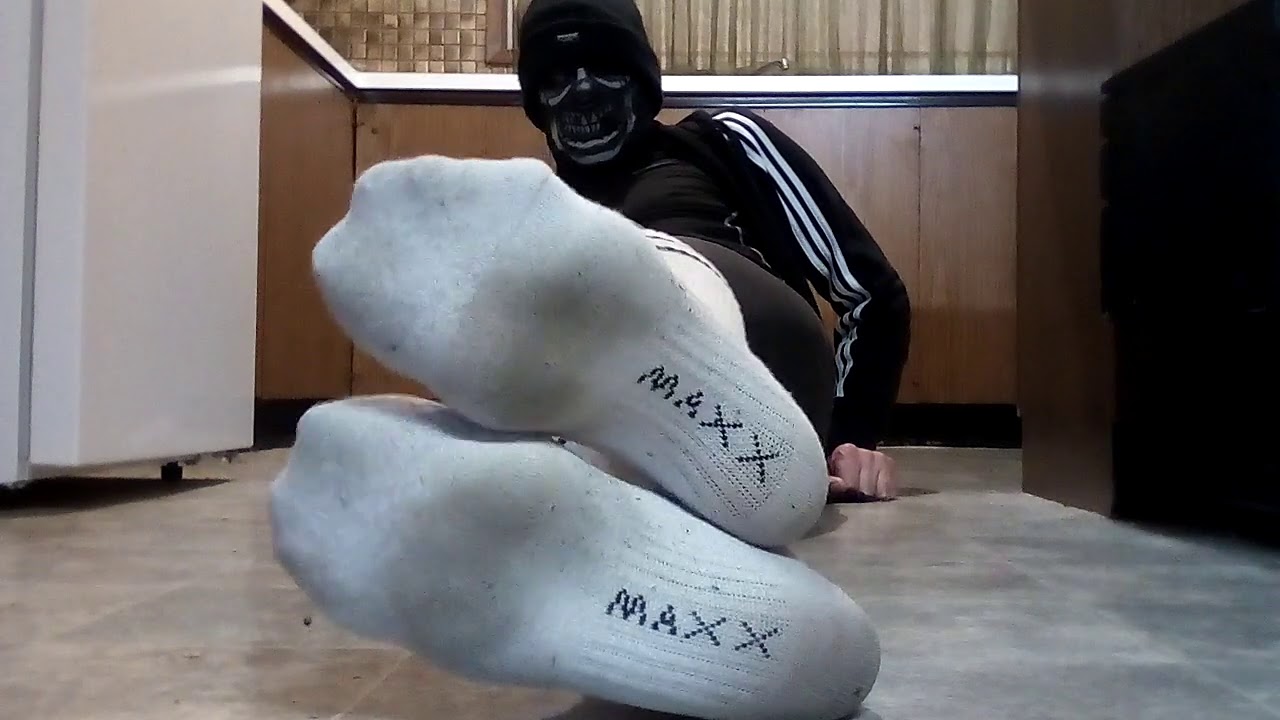Dirty maxx white crew socks