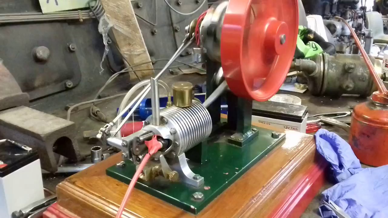 Atkinson Cycle model petrol engine first run in years