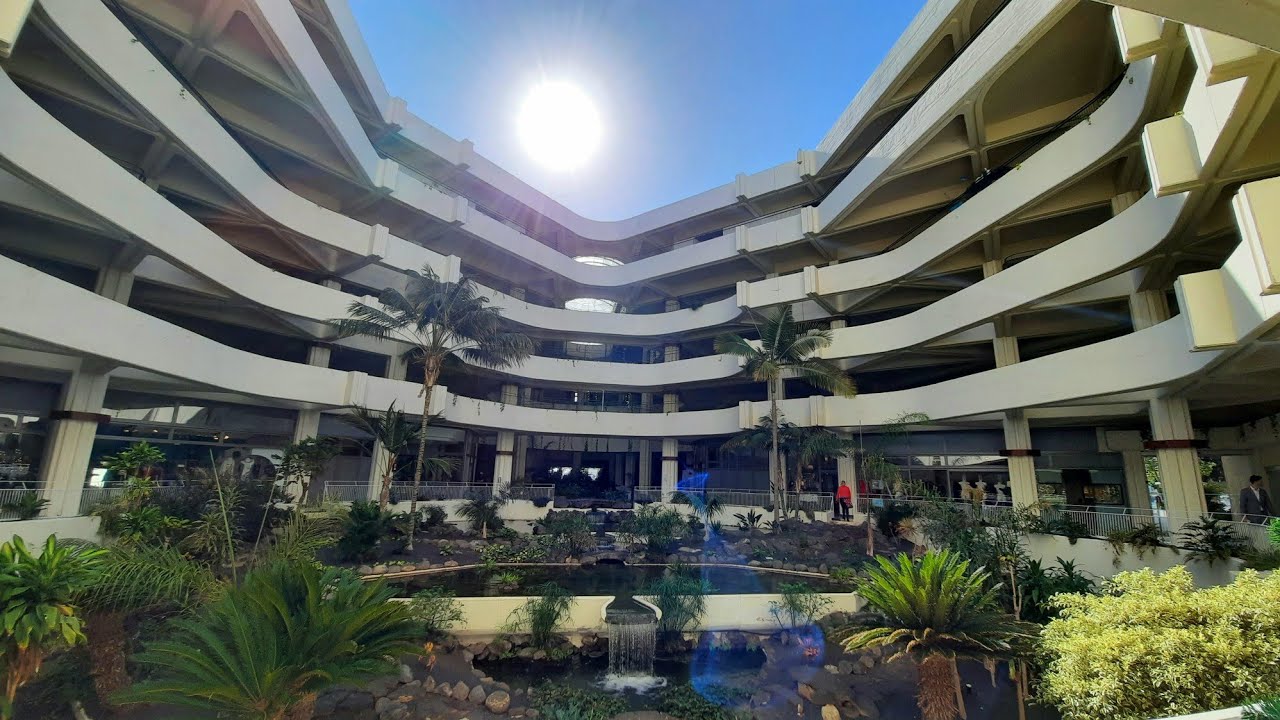 What's Inside - MELIA SALINAS HOTEL | COSTA TEGUISE