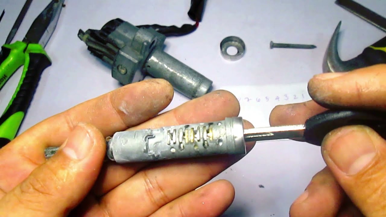 HONDA TMX SUPREMO II LOST KEY SOLUTION via Lishi cutter