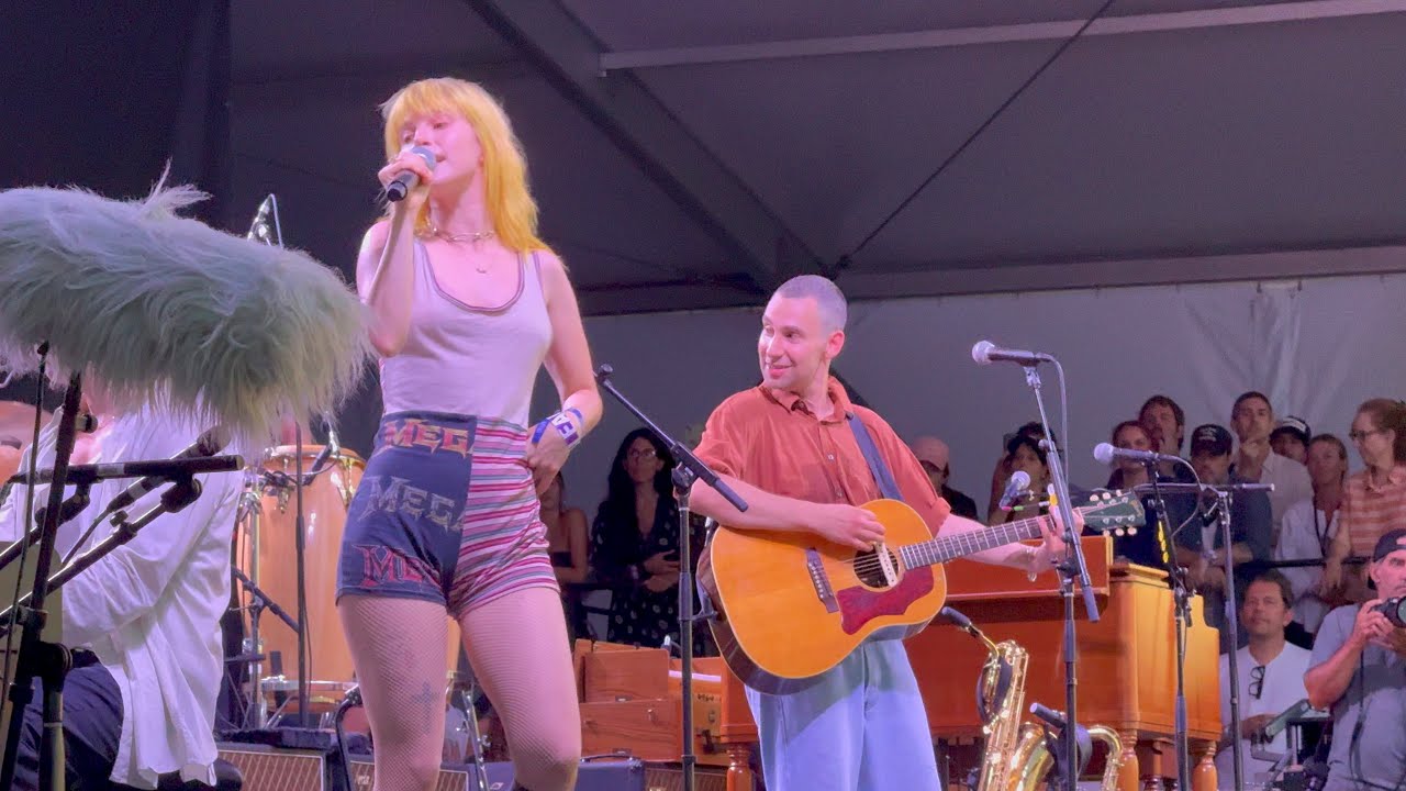 Mirtazapine (Live Debut) - Hayley Williams & Bleachers (Newport Folk Fest 2025) (4K HDR)