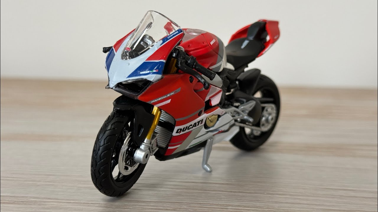 Maisto 1:18 Ducati Panigale V4 S Corse
