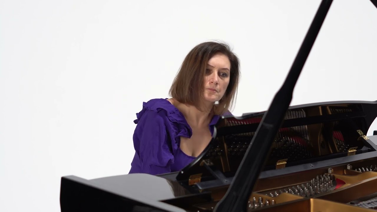 Marta Mołodyńska-Wheeler - Etiudziak 17 / Study no. 17 (Etiudziaki / Studies)