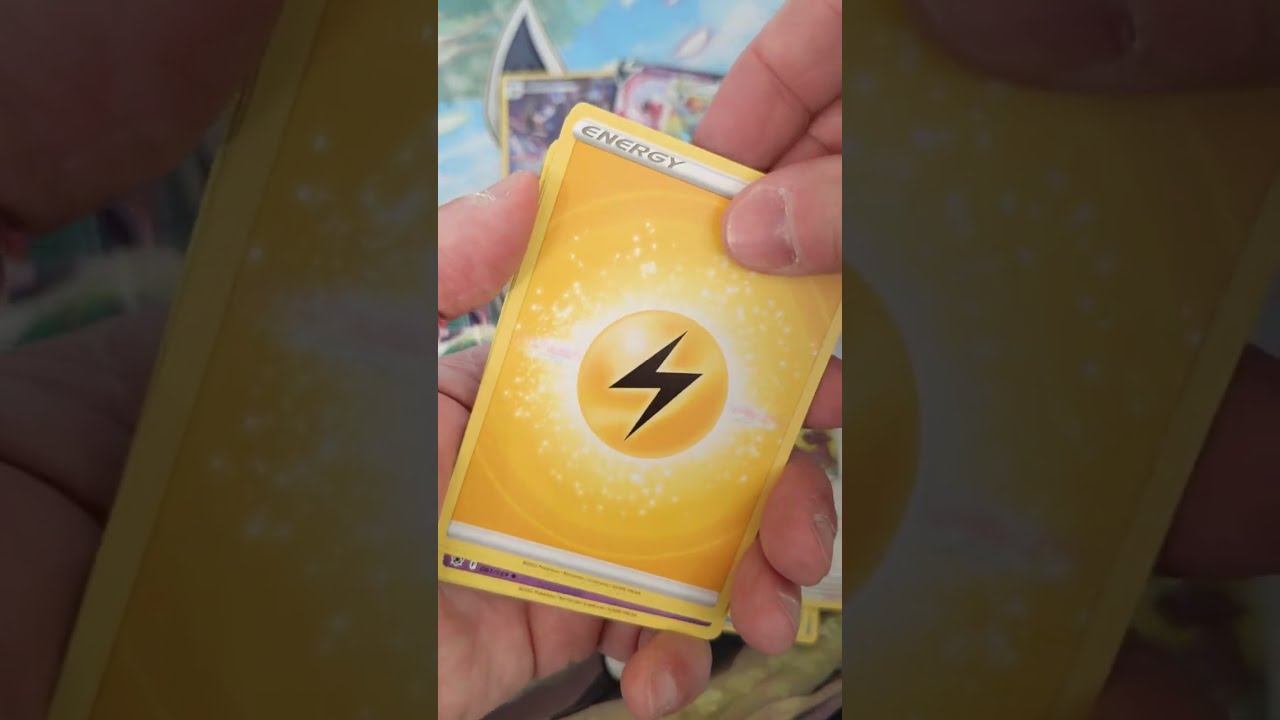Opening 2 Pokémon Boxes from 2022!! #pokemoncards #pokémon #swsh