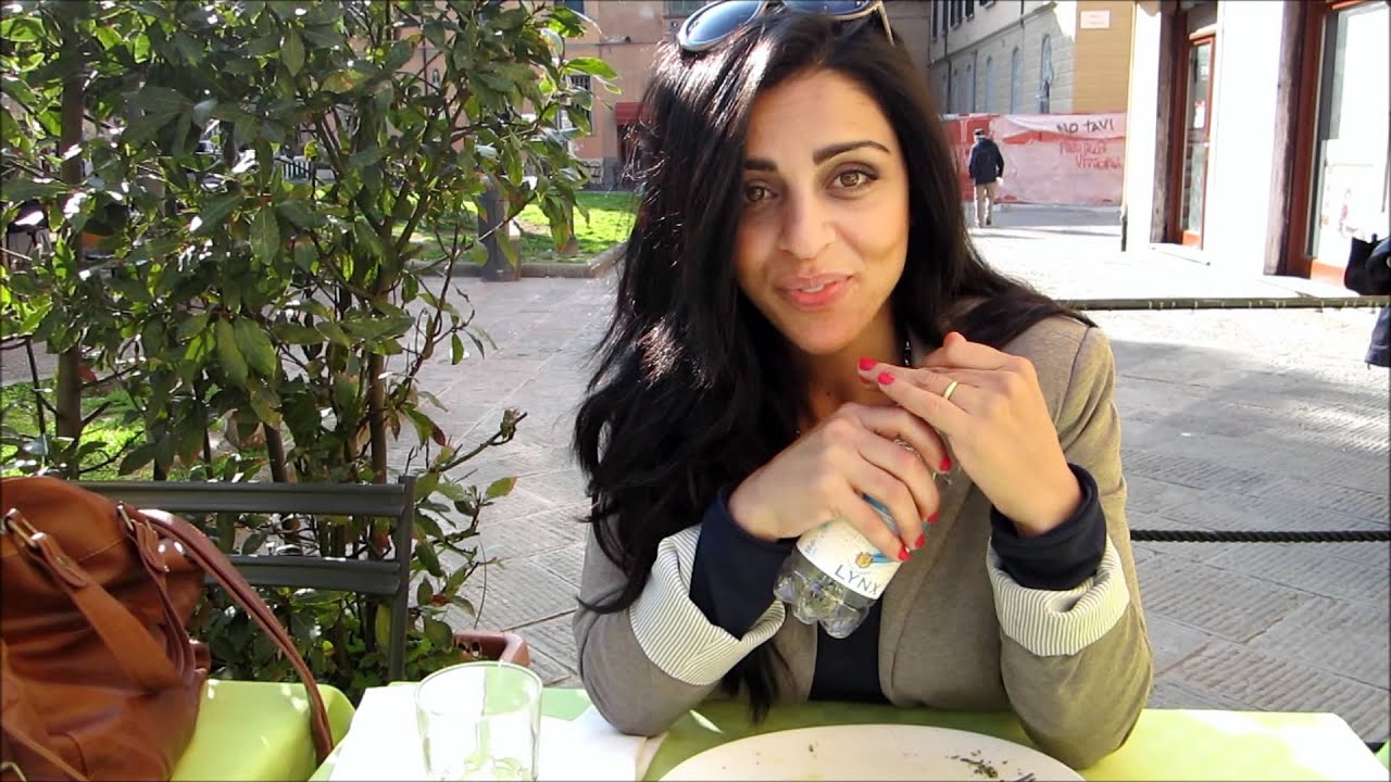 Conversational Arabic - At the Restaurant !